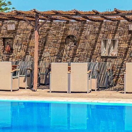 Amfitrion Hotel Vari  Exterior photo